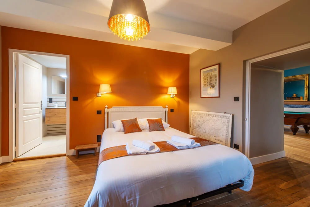 Chambre coté cour - Château de Marigny - Organisation évènements, Mariage, Séminaire