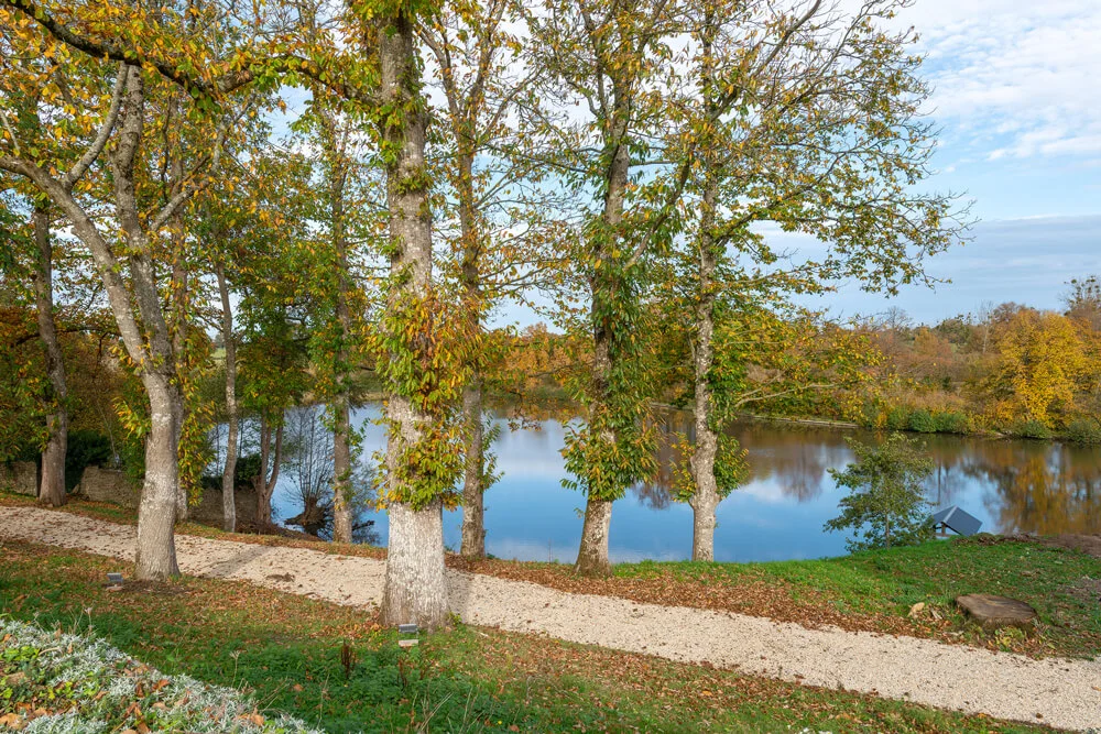 Balade barque Etang Chateau de Marigny